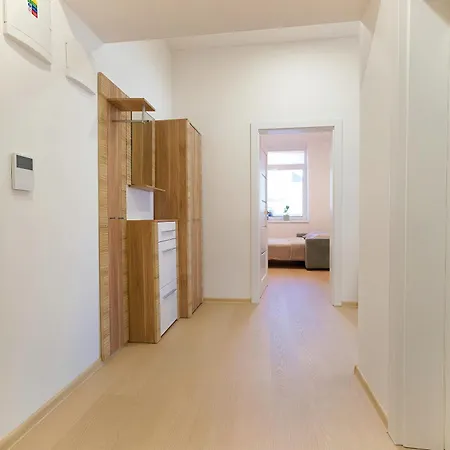 Apartment Arte