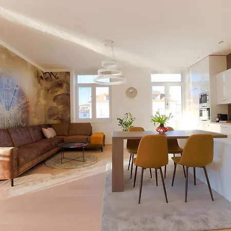 Arte Apartment *